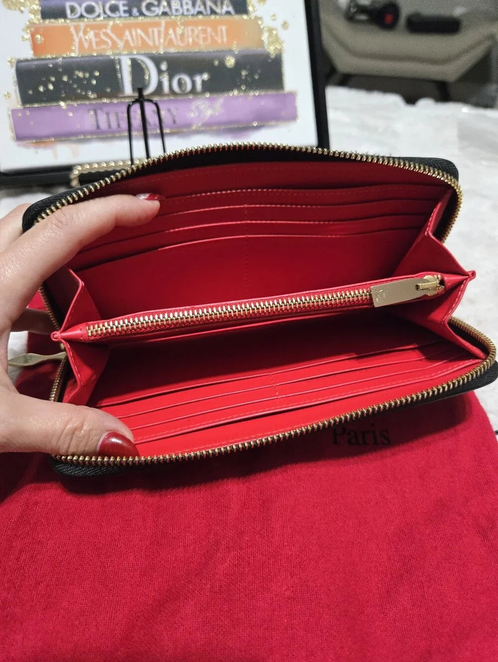 🔥 Christian Louboutin Spike Accents Leather Continental Wallet EUC 🔥